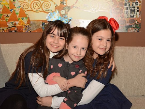 Мина прелази нивое:	Мина иде на екскурзију