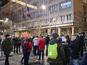 Пети протест испред РИК-а у Београду, подршка СПН-у и из Ниша