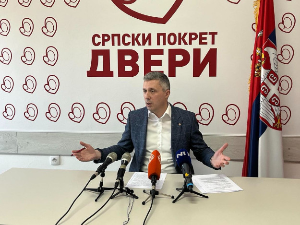 Бошко Обрадовић поднео неопозиву оставку на место председника Двери