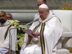 Папа Фрања у Божићној беседи: Срца свих верника су у Витлејему где је Исус још једном одбачен