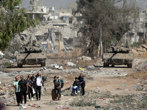 Израел почео копнену операцију на југу Газе; Напад на избеглички камп Џабалија, има страдалих