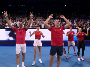 Весело у Перту - Ђоковић и Даниловићева дочекали Нову годину на терену