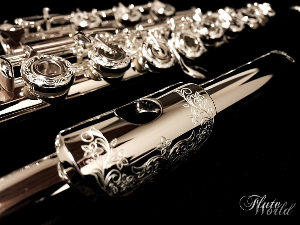 Кетрин Брајан, флаута