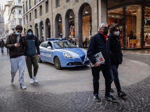 Филмска пљачка у Милану - кроз рупу у зиду пицерије до трезора банке