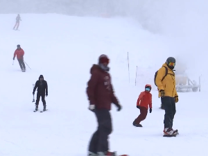 Беле се планински врхови, скијаши и бордери дочекали својих пет минута