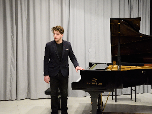 Време музике: Лазар Торбица