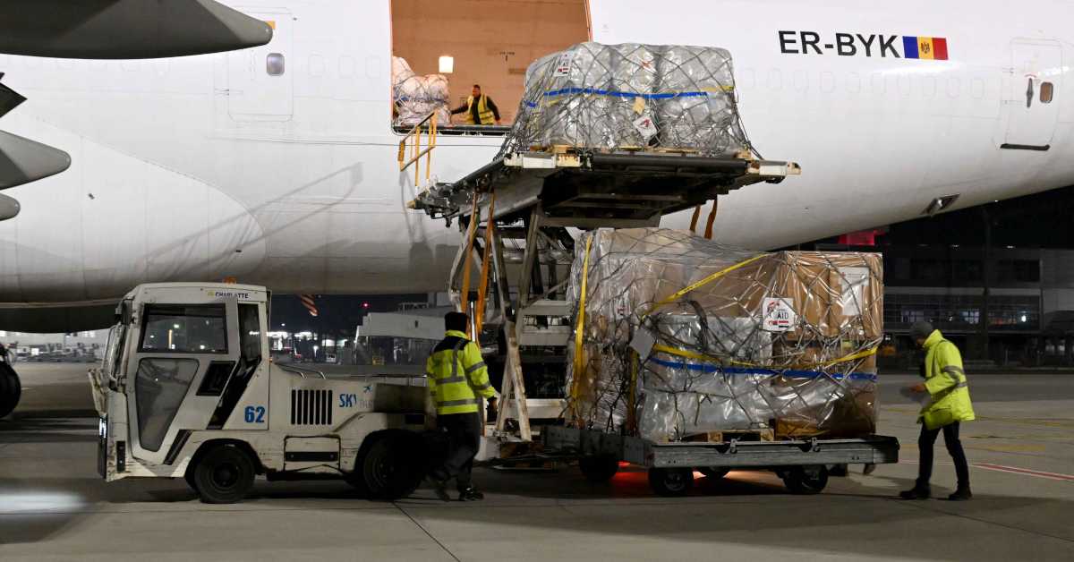 Србија послала Сирији 105 тона хуманитарне помоћи