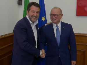 Весић са италијанским колегама о слободном режиму кретања ауто-превозника