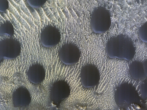 Скоро савршено округле дине на Марсу збуниле научнике