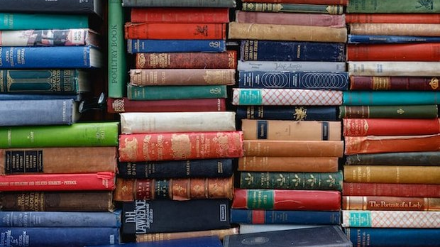 Трибине и Научни скупови: Вредности у савременој култури – говорe Горан Максимовић и Маркo Недић Трибине и Научни скупови: Вредности у савременој култури – говорe Горан Максимовић и Маркo Недић