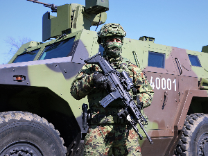 Обука припадника 72. бригаде за специјалне операције - екипа РТС-а у панчевачкој касарни 