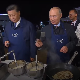 Кад Путин и Си Ђинпинг праве палачинке - филују их кавијаром Кад Путин и Си Ђинпинг праве палачинке - филују их кавијаром