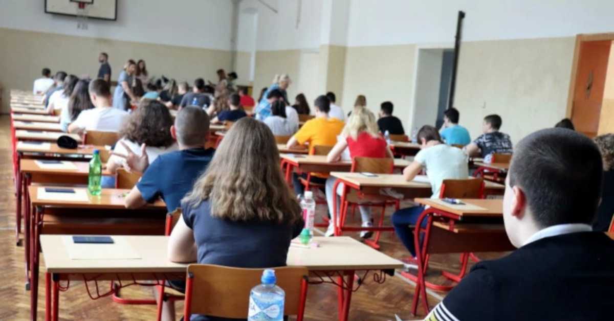 Данас и сутра пробни завршни испит за осмаке Данас и сутра пробни завршни испит за осмаке