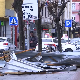 Лим са зграде у Јагодини пао на тротоар, повређено осам особа