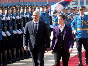 Свечани дочек Ковачевског испред Палате "Србија", састанак са премијерком Брнабић