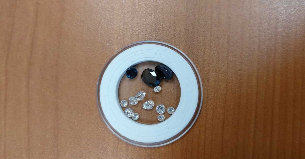 Заплењени дијаманти и дукати на прелазу Вршка чука Заплењени дијаманти и дукати на прелазу Вршка чука