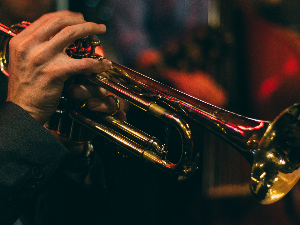 Неонска дуга: Вуду блуз