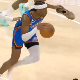 НБА звезда с патиком у једној руци, лоптом у другој током игре