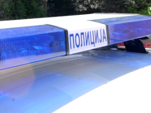 Аранђеловац, радник се попео на кран на градилишту и прети да ће да скочи