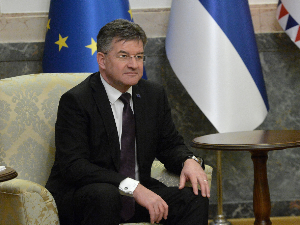 Лајчак: ЕУ очекује од Београда и Приштине да се усредсреде на нормализацију односа