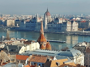 Где су наши грађани највише путовали за празнике , а где ће на лето