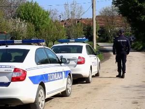 Предао се мушкарац који је претио да ће се разнети бомбом у Ветернику