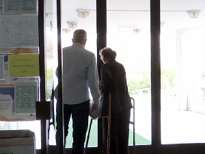 Све више домова за старе својеврсни палијативни центри, да ли се зато праве листе чекања