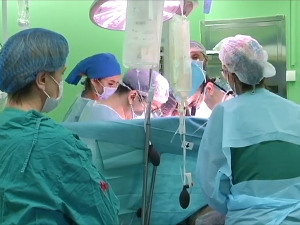 Најуспешнијим младим медицинарима уручена решења о запослењу