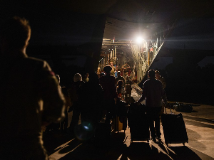 Судан, Британци "покварили" евакуацију Немаца