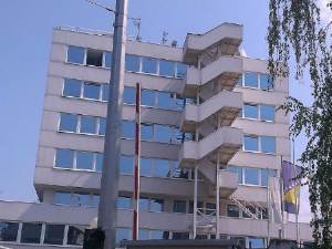 Шмит бонским овлашћењима наметнуо измене Кривичног законика РС; Додик: Одлука се неће поштовати 