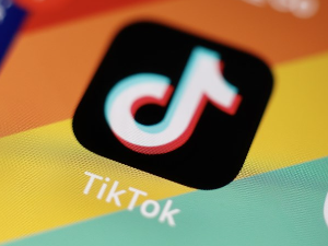 Тик-ток забрањен и на владиним телефонима у Аустралији