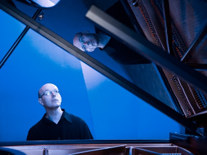 Музика вива – Томас Лархер