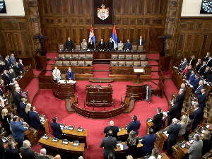 Скупштина о безбедносној ситуацији након масовних убистава, Брнабић: Од 19. маја електронска пријава насиља над децом