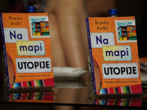  "На мапи утопије" - путописни есеји Бранка Анђића
