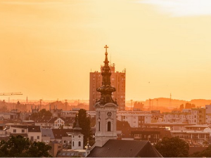Јутарњи програм из три студија