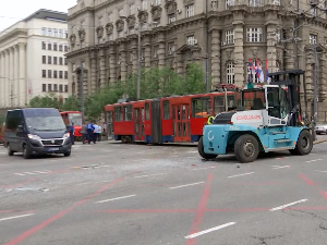 Судар трамваја и аутобуса у Београду, четворо повређених