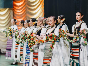 Одржана Eвропска смотра српског фолклора дијаспоре у Новом Саду (Фото: dijaspora.gov.rs / ) Одржана Eвропска смотра српског фолклора дијаспоре у Новом Саду