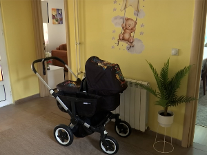 СОС кућа у Краљеву отворила врата и за незбринуте труднице и мајке са бебама