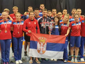 Српски рвачи освојили 16 медаља у Поречу