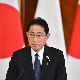 Јапански премијер отпустио сина након "неприхватљивих" фотографија