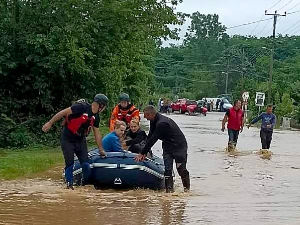 Након невремена проблеми у лозничком и шабачком крају, поплављена домаћинства
