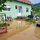 Јак пљусак у крушевачком крају, поплављена и дворишта