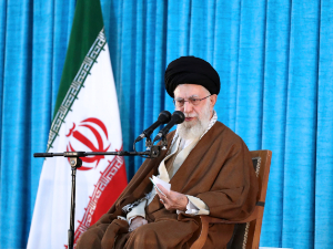 Хамнеи: Договор са Западом могућ ако остане иранска нуклеарна инфраструктура