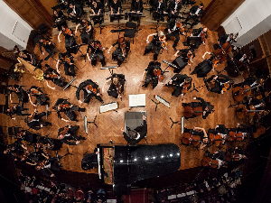 Сто свећица на рођенданској торти Београдске филхармоније