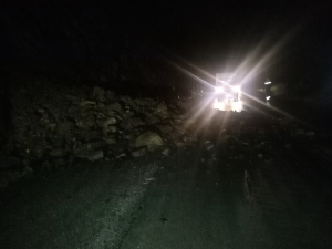 Киша прави нове проблеме – ванредно у 35 градова и општина, одрон на путу ка Вишеграду 