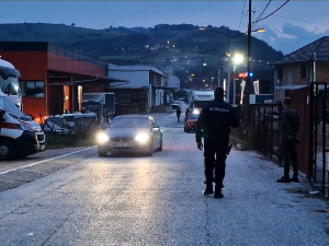 Полиција у Новом Пазару блокирала индустријску зону због испарења, нема повређених