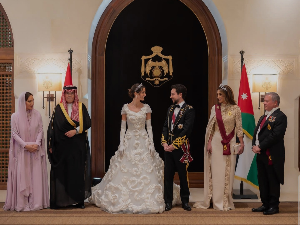 Најелегантије хаљине јорданског краљевског венчања 