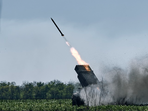 Украјина: Оборено више од 30 ракета над Кијевом; Регионални начелник: Гранатирана два руска села