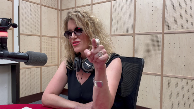 Ево и ја на 202: DJ Зое Кида