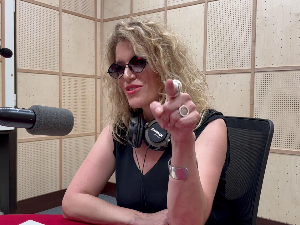 Ево и ја на 202: DJ Зое Кида